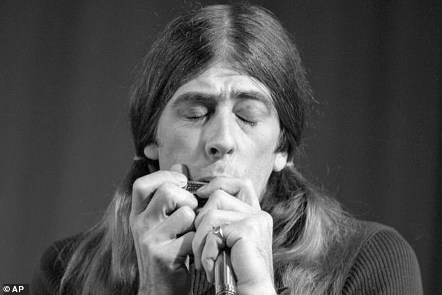 Mayall performing with the Bluesbreakers at the Deutsche Museum in Munich, West Germany, on January 21, 1970