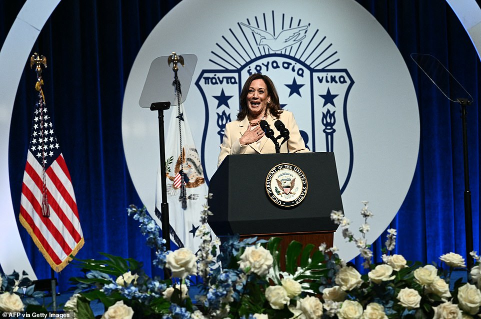 Her attendance at the event was scheduled before Biden withdrew from the race, but the vice president used her visit to drum up support for her presidential campaign among her sorority members and to take on Trump. ¿You know, when Donald Trump was president, he picked three members of the United States Supreme Court because he wanted them to overturn Roe v. Wade,¿ Harris said.