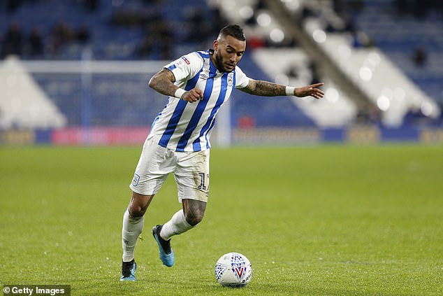 After leaving Leicester in 2019, Simpson played for Huddersfield, Bristol City and Macclesfield last season