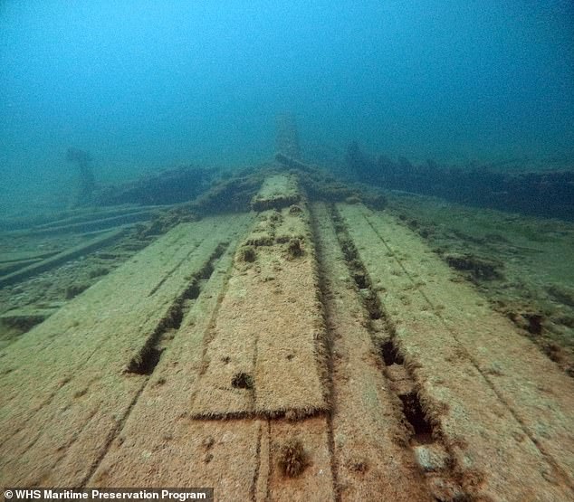 The old captain stopped sailing after the wreck, despite having seen many in his time. He said, 'I have stopped sailing, because water does not seem to please me any more.'