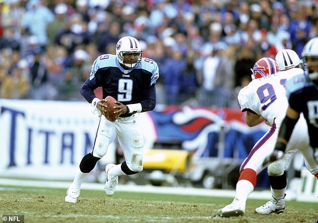 McNair became a starter in 1997 and left for the Titans in 1999, where he made the playoffs.