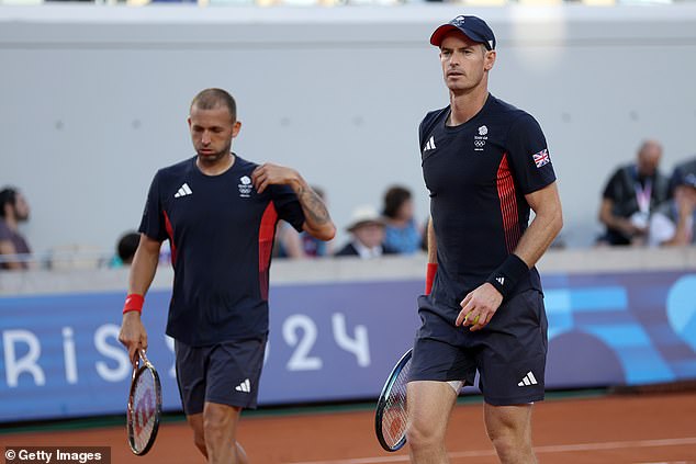 Murray and Dan Evans took on Kei Nishikori and Taro Daniel from Japan in the men's doubles