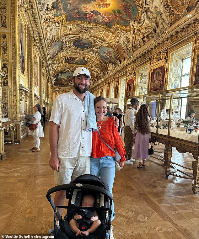 The golfer and his wife took their son Bennett to the iconic Louvre museum in Paris