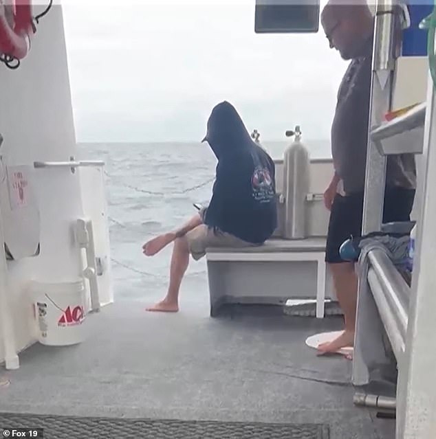 1722232893 623 Scuba diving couple left floating in the ocean for 36