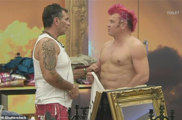 In 2011, the then pink-haired Lyons confided in his co-star Paddy Doherty and bared his torso in the bedroom to reveal the transformation