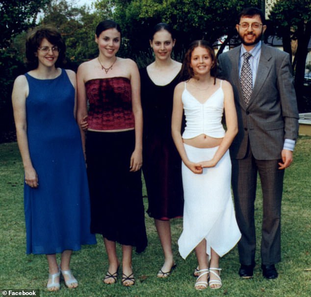 Firerose (second from left) is the middle child of three daughters of Debbie and Stephen Scholem