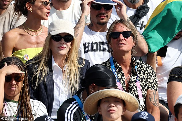 Kidman looked mesmerized as she cheered on Australian Chloe Covell, alongside her husband Keith Urban