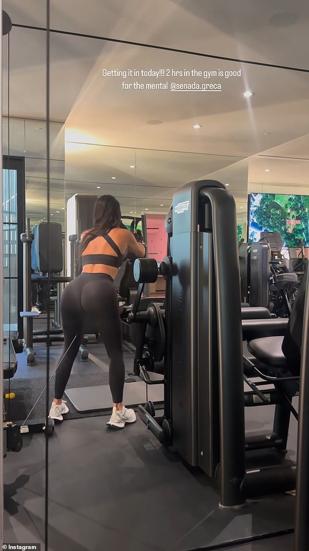 The 43-year-old star wore a black sports bra and matching leggings as she faced away from the camera during an arm workout