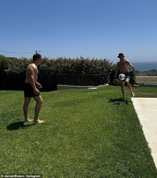 During their trip, Jarrod couldn't stop himself from doing what he does best as he posted a photo of himself playing football with a friend