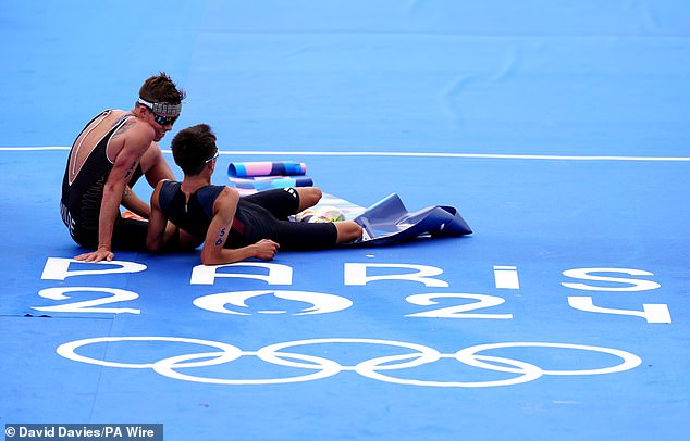 Yee overtook New Zealander Hayden Wilde (left) in the final stages of a thrilling race