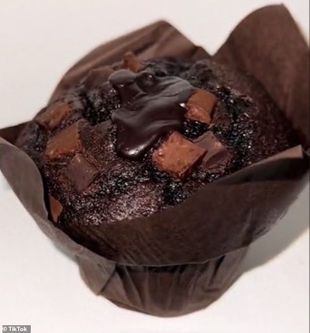 A day later, Henrik uploaded a clip of a muffin on his desk in his room, while the romantic song What You Won't Do For Love by Bobby Caldwell played in the background.