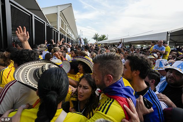 Fans wait to enter the stadium ahead of the Copa America final between Colombia and Argentina