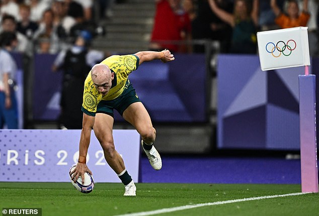 Australia have reached the semi-finals of the men's rugby sevens tournament at the Olympic Games