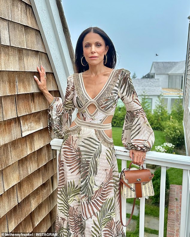 Bethenny Frankel, 53, shared snaps of her chic summer look in the Hamptons after opening up about having a 's**t week'