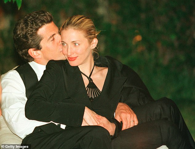 John F. Kennedy, Jr. and his wife Carolyn at the annual White House Correspondents Dinner in May 1999 – two months before they died