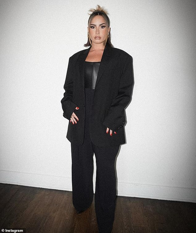 Demi Lovato took to Instagram on Friday night to show off her sexy new look