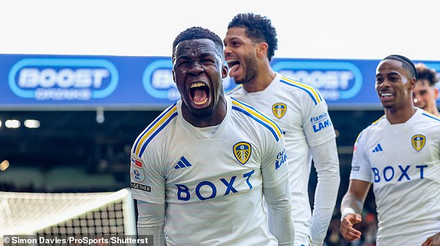 Everton have asked fresh questions about Leeds star Wilfried Gnonto after he failed last summer