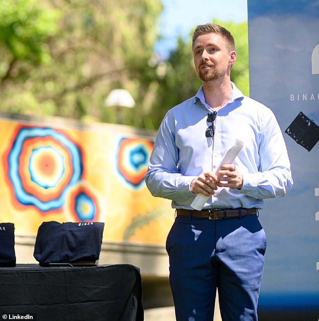 Jacob Stokes, the husband of Senator Fatima Payman, has resigned from his position as a Labor staffer after she left the parliamentary party