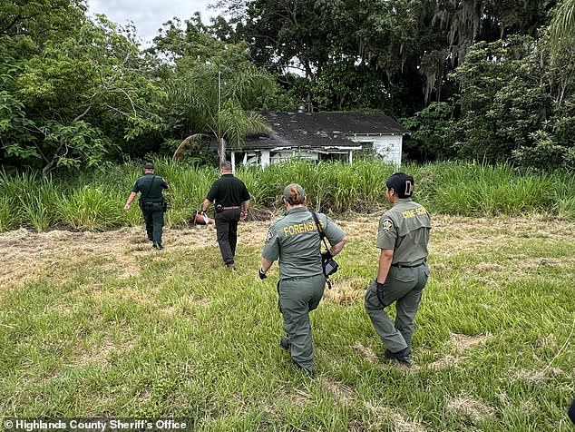 In a scene that read like something out of a Hollywood coming-of-age movie, a group of children in Florida made a gruesome discovery while exploring an abandoned house. The boys decided to take a break and were stunned to discover skeletal remains