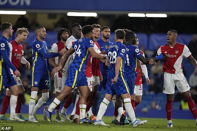 A former Chelsea star has signed for Lens after leaving Stamford Bridge