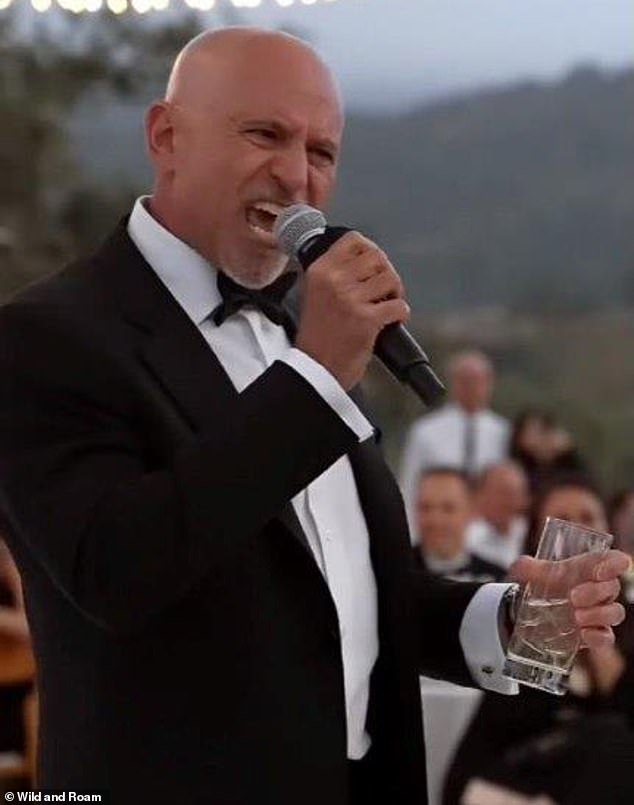 Grooms father goes viral after delivering most epic wedding speech