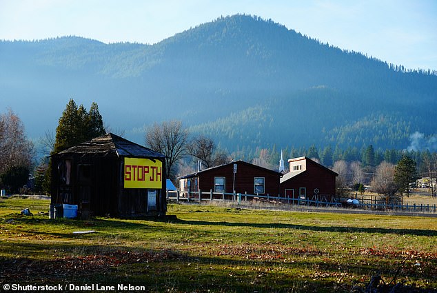 Etna is a small town in Northern California with a population of 1,000, but that number can swell to as many as 6,000 when hikers pass through.