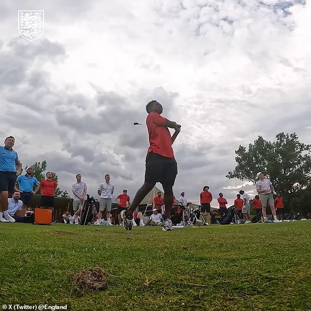 Bukayo Saka surprised his teammates with his kick-off on a scheduled day off for the players