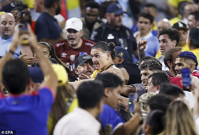 Liverpool FC executives plan to hold immediate talks with Darwin Nunez (centre) following brawl