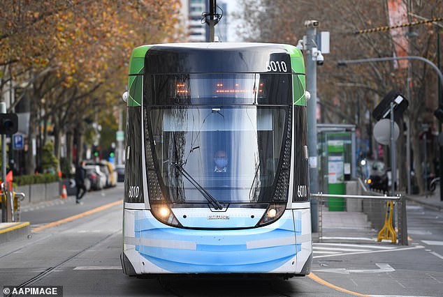 Melbourne Trams Myki inspector called out by student nurse