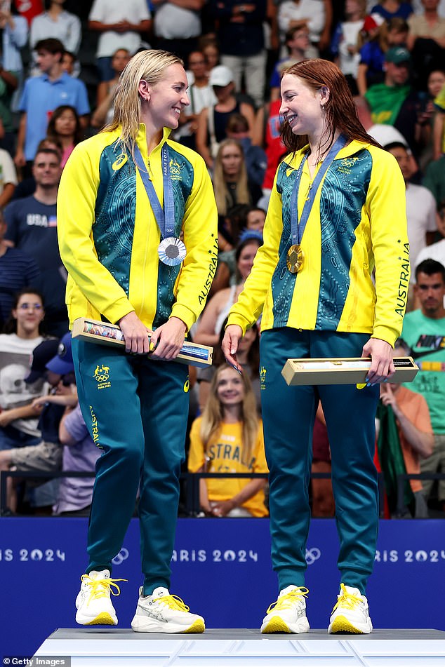 O'Callaghan invited her friend and training partner Titmus to the top of the podium in a classy gesture after winning gold in the 200m freestyle