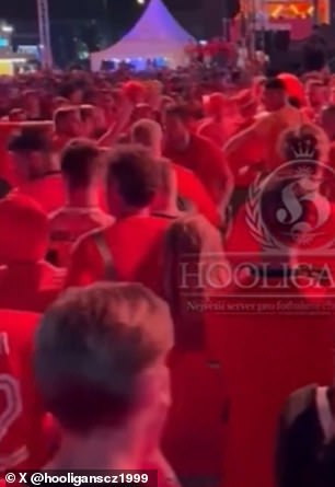 Blows were exchanged against a group of Dutch supporters in the fan zone