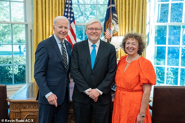 US Ambassador Kevin Rudd and his wife Therese Rein pose with US President Joe Biden. Rudd is now trying to forge ties with Donald Trump's camp