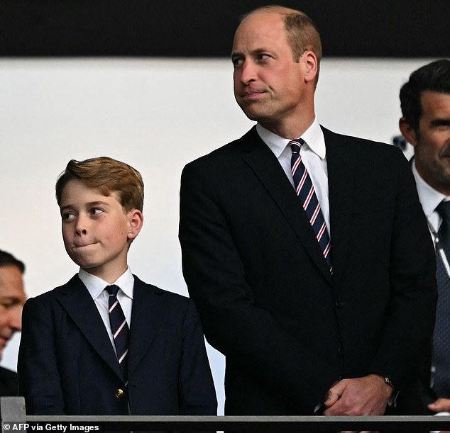 The father and son were photographed tonight during the match with exactly the same facial expression