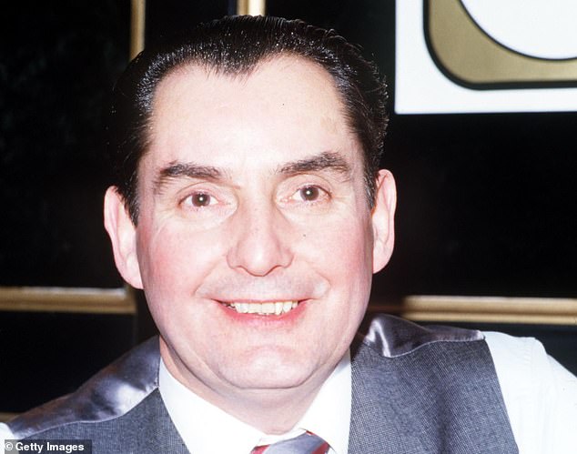 Snooker legend Ray Reardon has died at the age of 91 after a battle with cancer