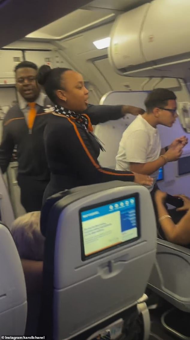 Video shows moments when shouting match broke out on flight from JFK Airport