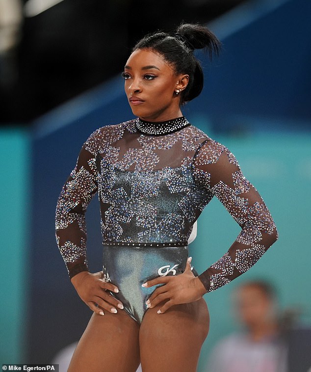 Simone Biles Claps Back At Nasty Trolls Who Branded Her Hair A 'hot