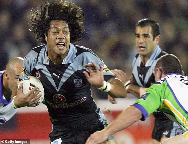 Sione Faumuina (pictured with the ball in a match against Canberra in 2005) has spoken about his battle with alcoholism during his time in the NRL