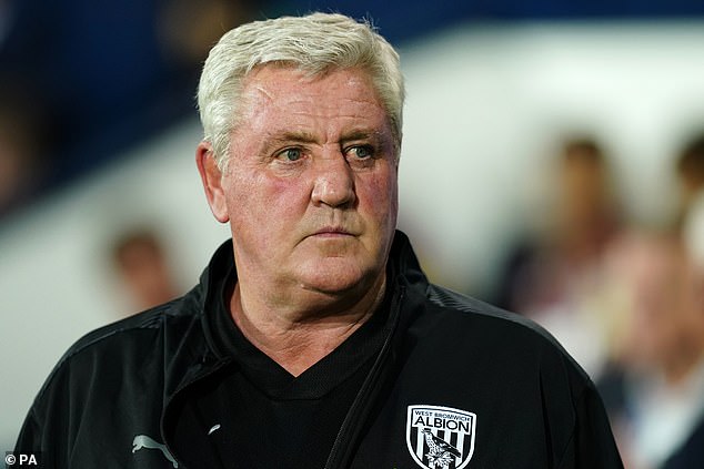 Steve Bruce could make a surprise return as manager of the Jamaican national team