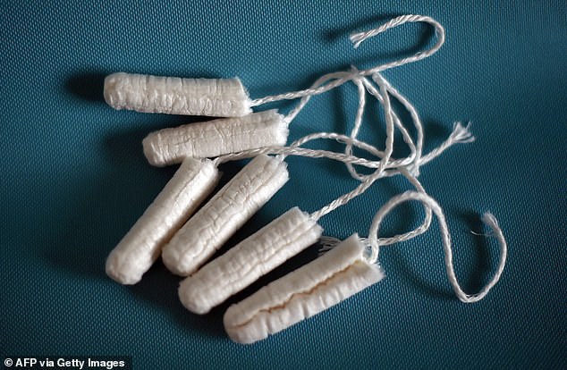 Tests on 30 products bought in New York, Athens and London have shown that some contained dangerous levels of arsenic, chromium and even lead. All 16 metals tested were found in at least one tampon. But US researchers who conducted the study chose not to name the 14 brands involved