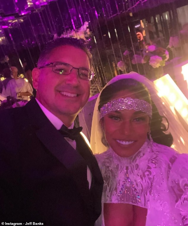 US soccer coach Jeff Banks married his stripper girlfriend Dani Thomas, aka Pole Assassin