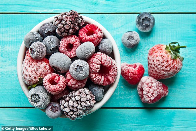 Frozen fruit does not require preservatives to extend its shelf life