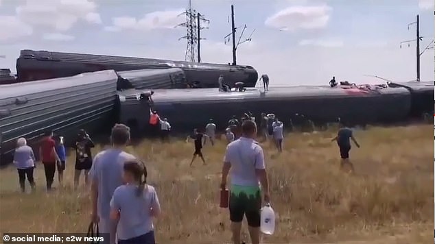 Passengers were trapped in the carriages as those who could escape tried to free them