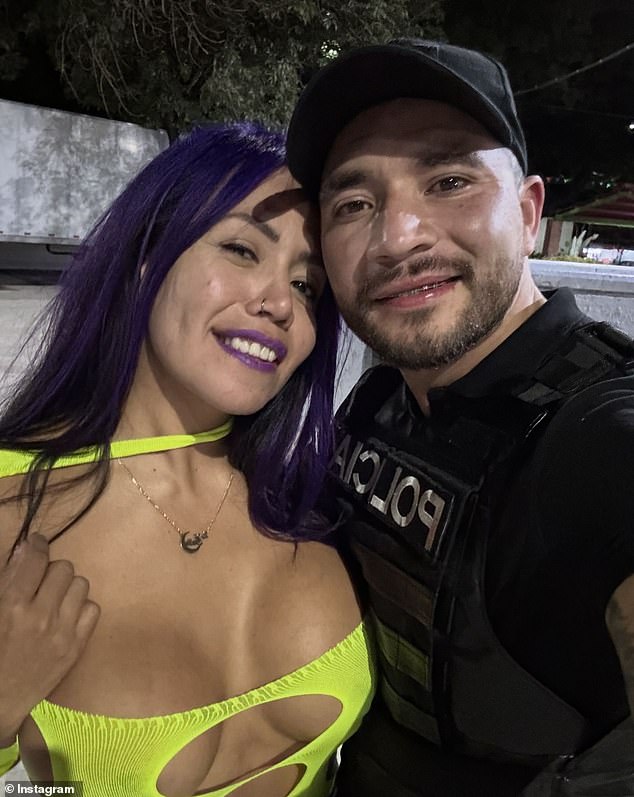 Mexico City police officer Jorge López appeared in a video having sex with OnlyFans model Verónica Meléndez on a train. López has been suspended as part of an ongoing investigation