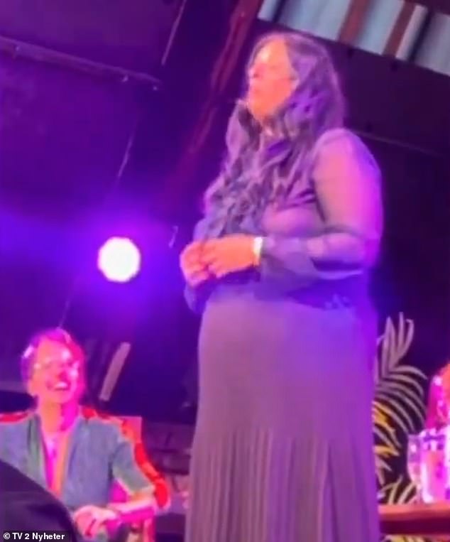 This Norwegian minister thanked a crowd of people after receiving an award at Oslo Pride last week... by flashing her breasts