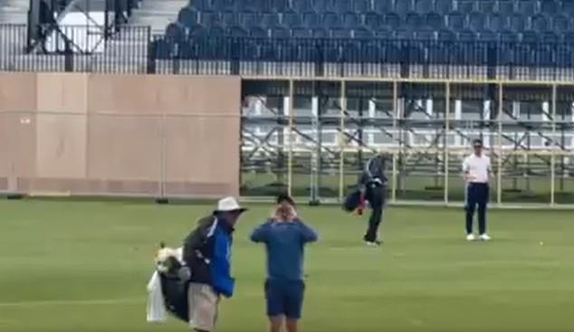 Rory McIlroy had a hilarious response to American golf fans during a round at St Andrews this week