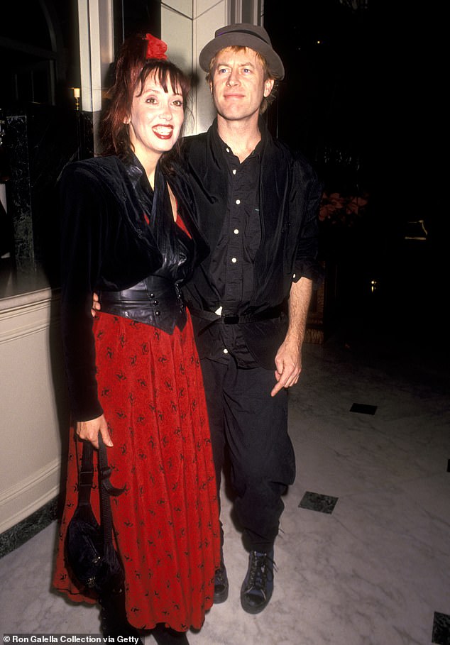 Dan Gilroy (right), Shelley Duvall's (left) life partner since 1989, confirmed her death to The Hollywood Reporter; (1990 photo)