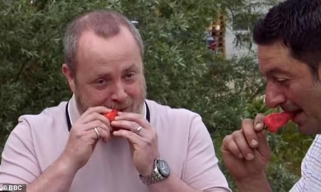 They took a break from looking at houses to visit the nearby Love My Chillies farm, where they grow the crop, so the couple could see what the area has to offer