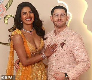 Priyanka Chopra (42) and Nick Jonas (31) have an age difference of 10 years