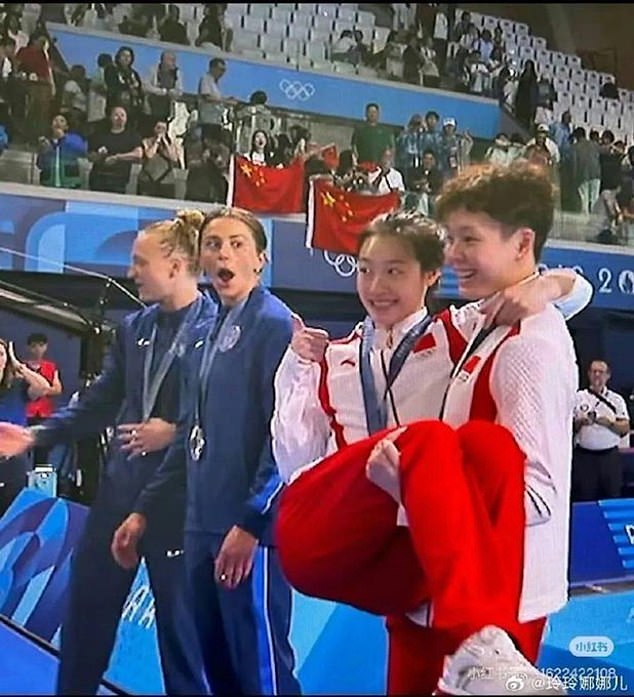 American diver Kassidy Cook's reaction to Chen carrying Chang caused a wave of excitement on social media