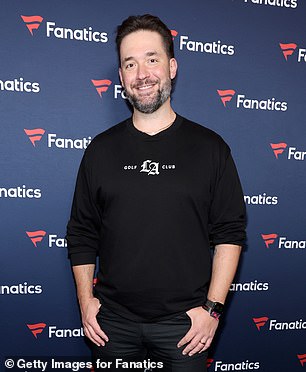 Reddit co-founder Alexis Ohanian, 41, jumped into the conversation and offered to pay Fraley half of the money